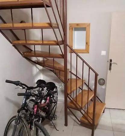 Traditional Stone House Vrisi Ferienhaus