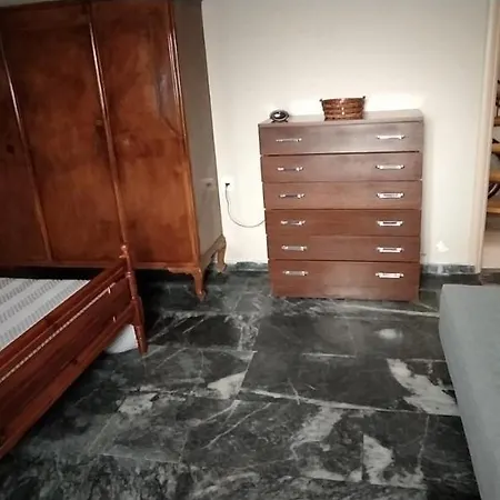 Traditional Stone House Vrisi * Episkopi (Euboea)