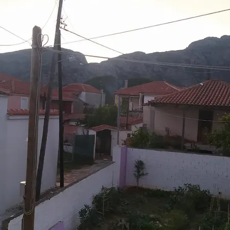 Traditional Stone House Vrisi